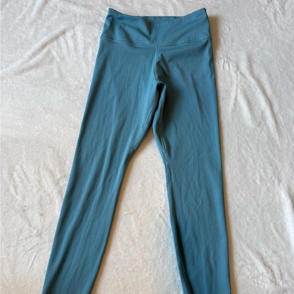 Nike Dri-FIT Blue Leggings - Picture 2 of 2
